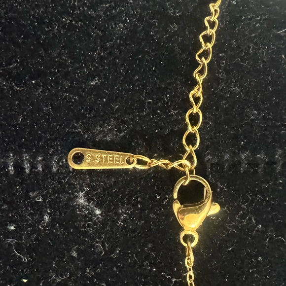 Macy’s Stainless Steel Heart Emerald Necklace - Picture 2 of 2